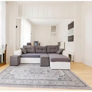 https://lille-pres-du-chu-lille.lillehotels.org